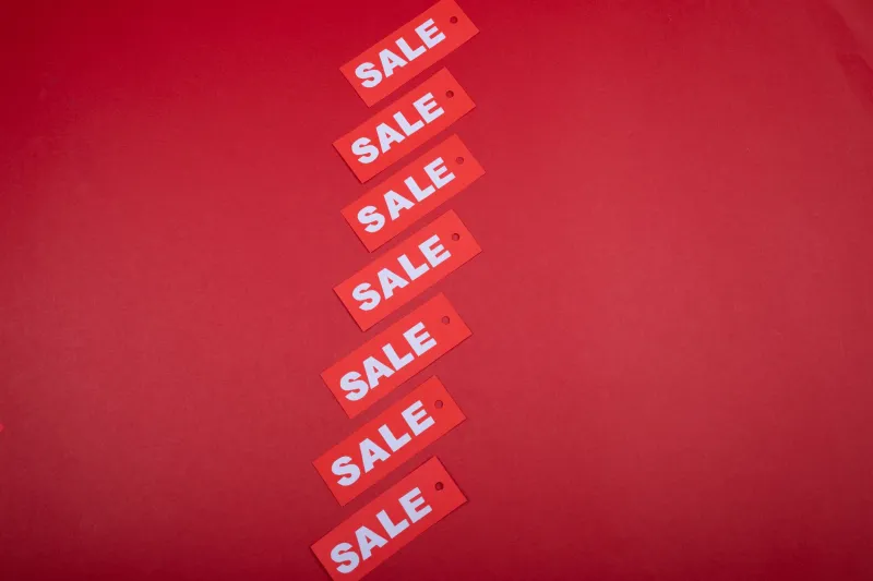 Retailers Are Running a Math Trick on You Every Time You Shop — Here's How to See Through It